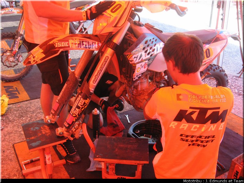 ktm_16