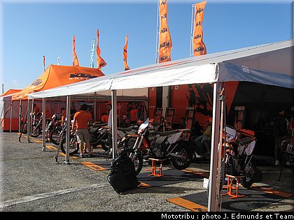 ktm_03.jpg