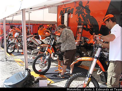 ktm_05.jpg