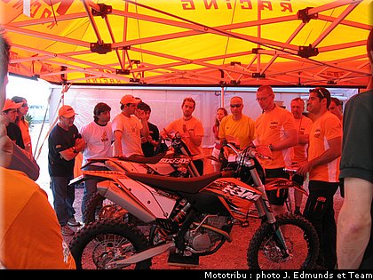 ktm_09.jpg