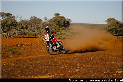 aj_roberts_2_australasian_safari2009.jpg