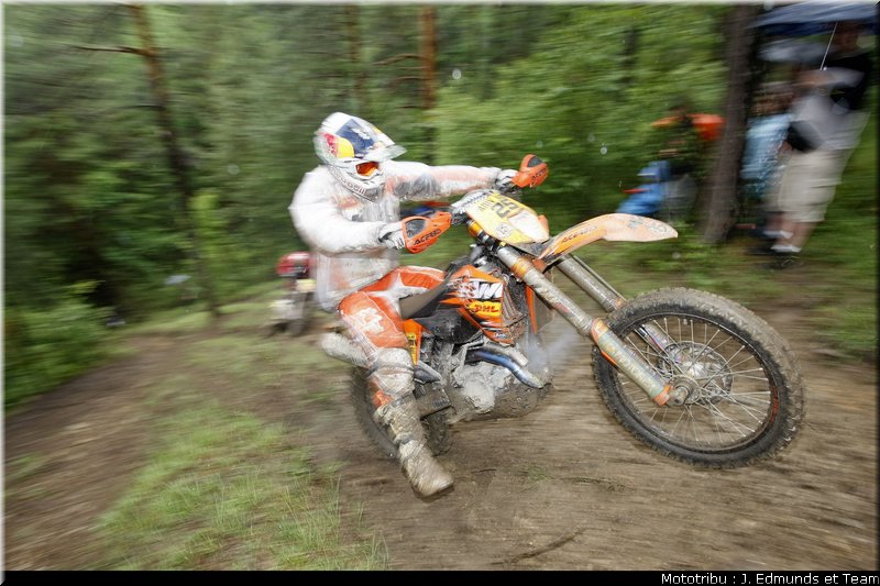 cervantes_1_enduro_wec_slovaquie2009