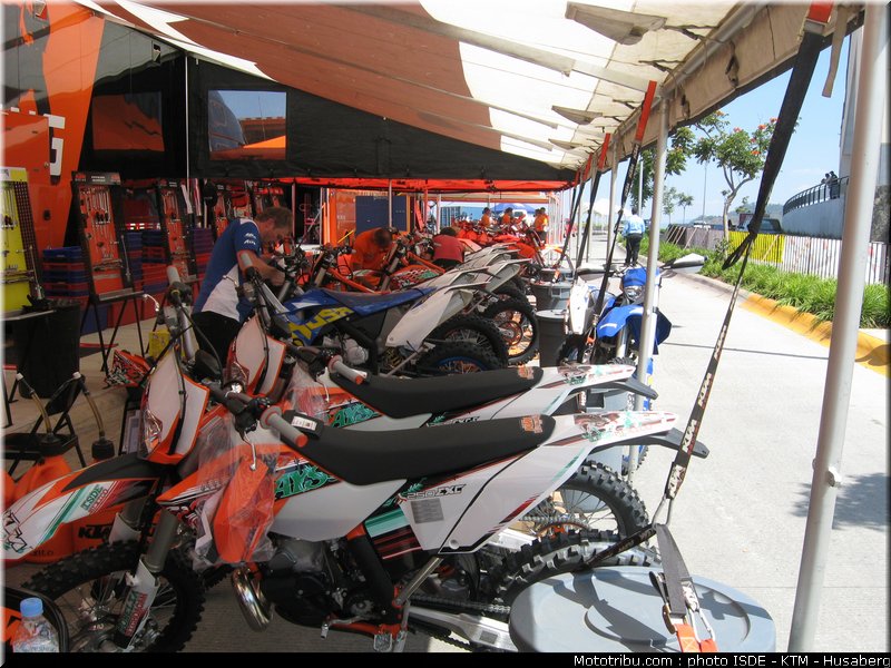 isde_2010_ktm_husaberg_03