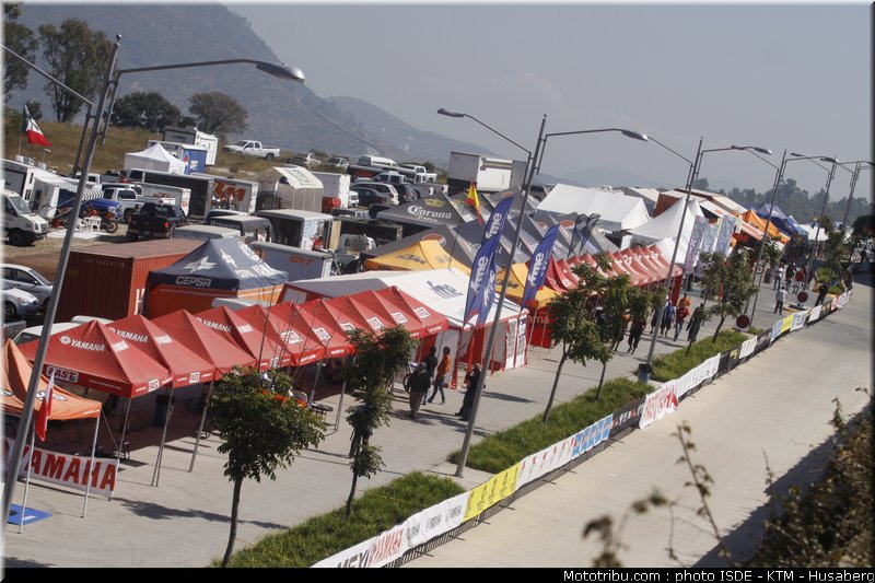 isde_2010_paddock_2