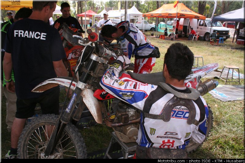 isde_2010_paddock_france