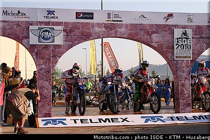 isde_2010_depart_2.JPG