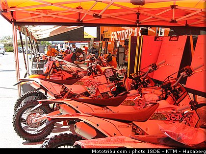 isde_2010_ktm_husaberg_04.jpg