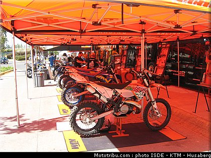 isde_2010_ktm_husaberg_07.jpg
