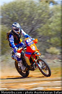 australasian_safari_smith_t_02_2010.jpg