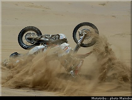 dakar_2010_guyomarch_7.jpg