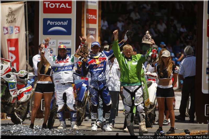 podium_1_dakar_2010