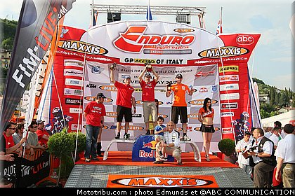 ewc_podium_03_italie_2010.jpg