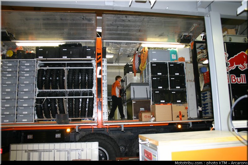dakar_2011_preparation_ktm_19