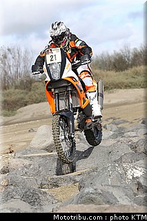 aubert_02_ktm_preparation_dakar_2012.jpg