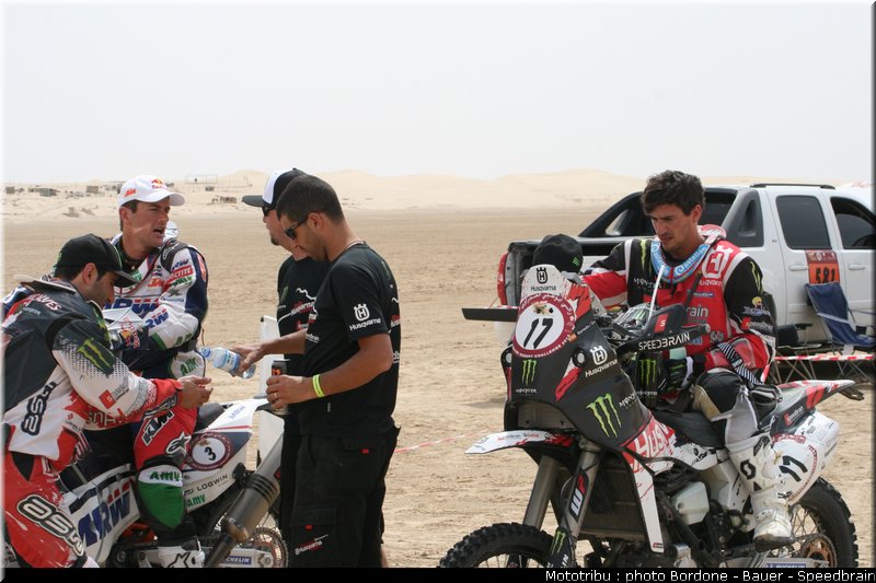 011_rallye_2012_abu_dhabi_desert_challenge