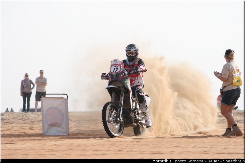 barreda_21_rallye_2012_abu_dhabi_desert_challenge