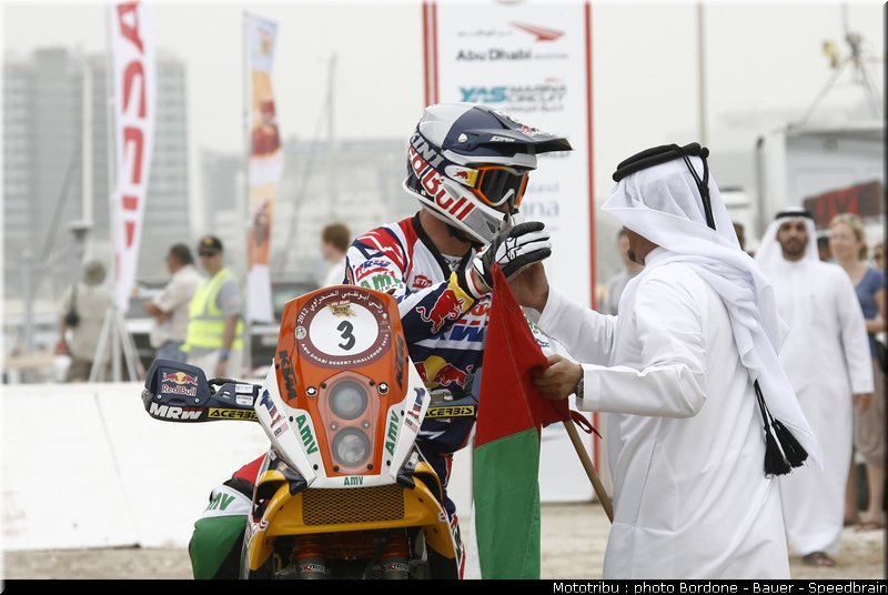 coma_17_rallye_2012_abu_dhabi_desert_challenge