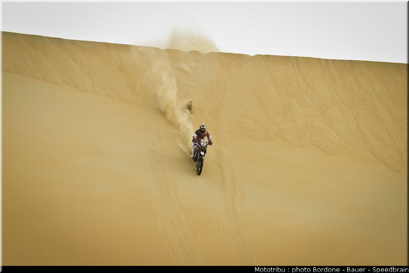 goncalves_14_rallye_2012_abu_dhabi_desert_challenge