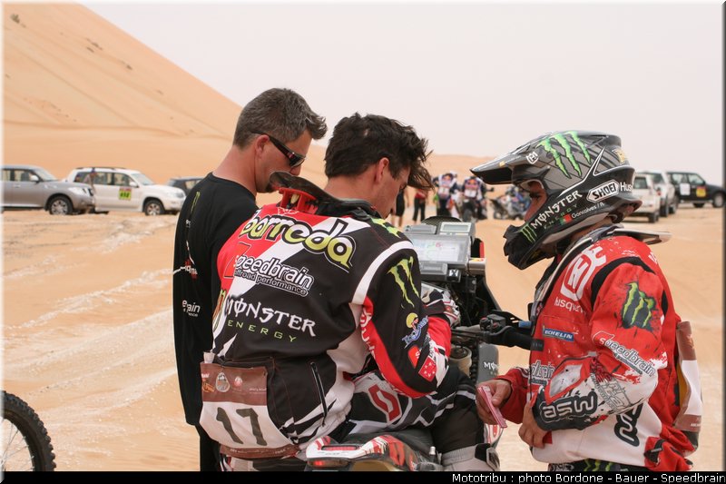 speedbrain_3_rallye_2012_abu_dhabi_desert_challenge