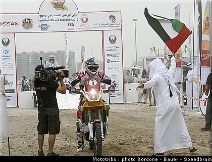 coma_13_rallye_2012_abu_dhabi_desert_challenge.jpg