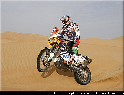 coma_18_rallye_2012_abu_dhabi_desert_challenge.jpg