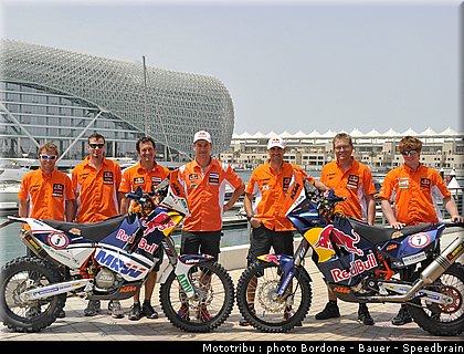 faria_coma_2_rallye_2012_abu_dhabi_desert_challenge.jpg