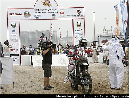 goncalves_03_rallye_2012_abu_dhabi_desert_challenge.jpg