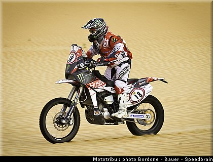 goncalves_16_rallye_2012_abu_dhabi_desert_challenge.jpg
