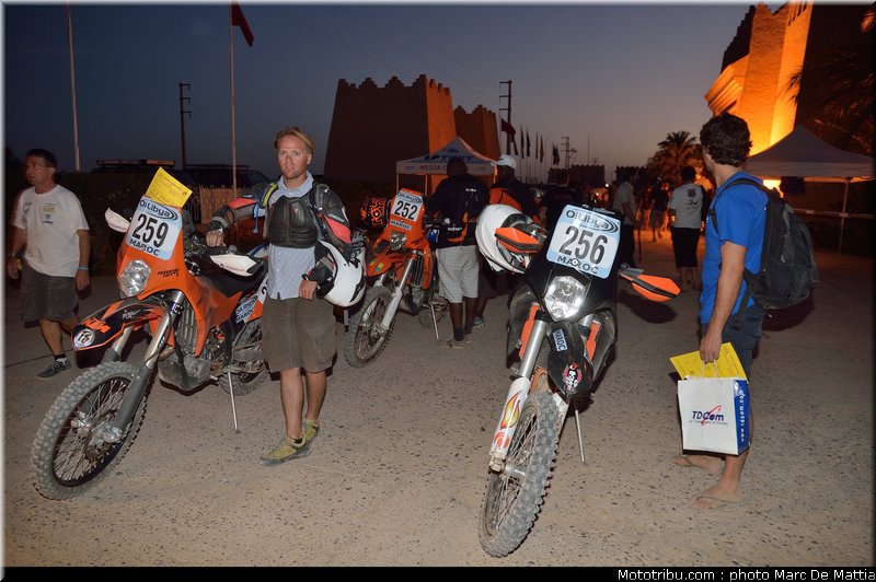 ambiance_022_rallye_du_maroc_2012