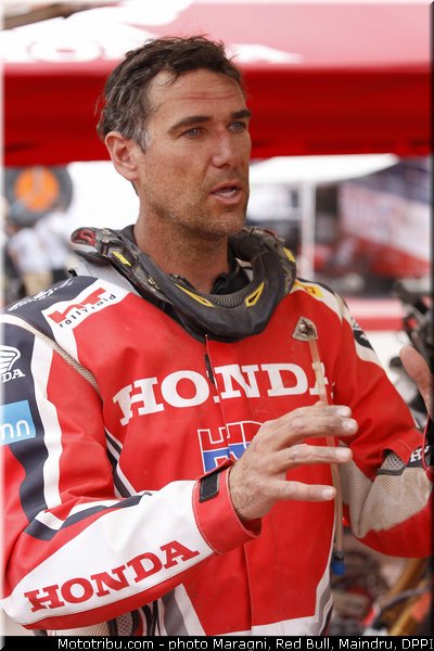 campbell_0024_dakar_2013