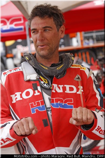 campbell_0026_dakar_2013