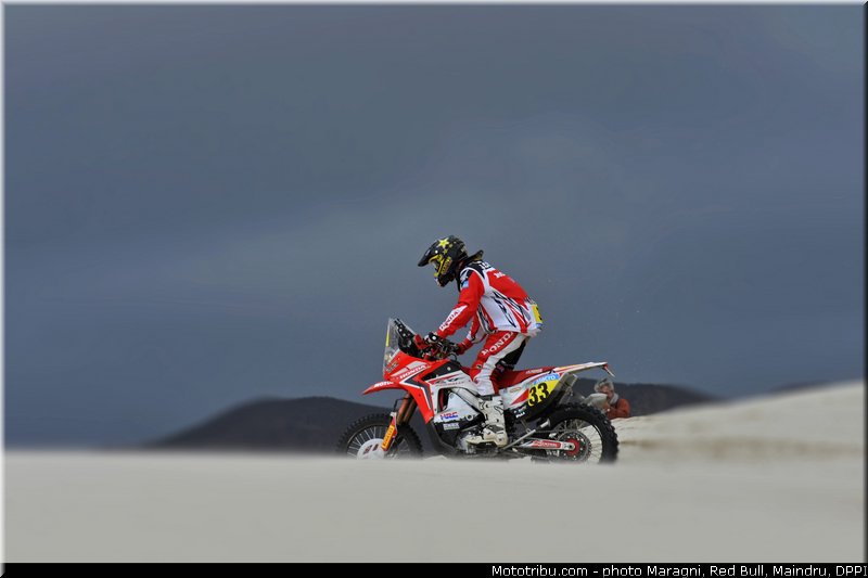 campbell_0032_dakar_2013