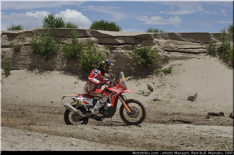 campbell_0039_dakar_2013