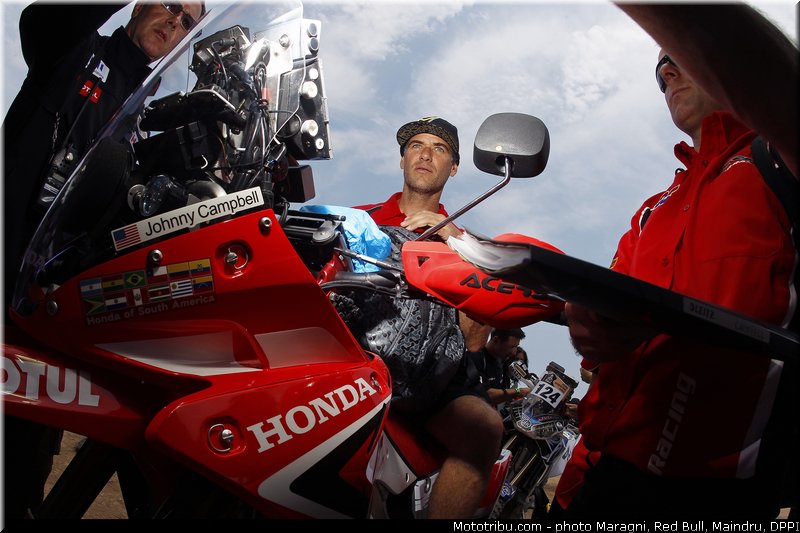 campbell_0062_dakar_2013