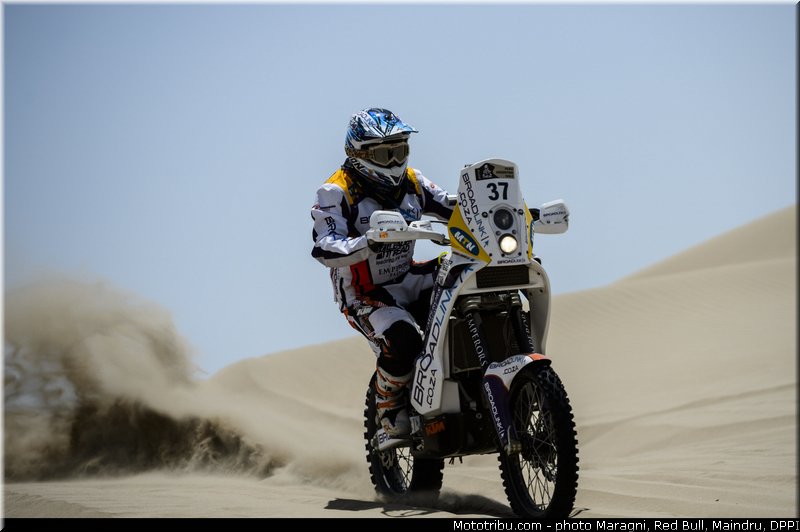 curtis_0001_dakar_2013