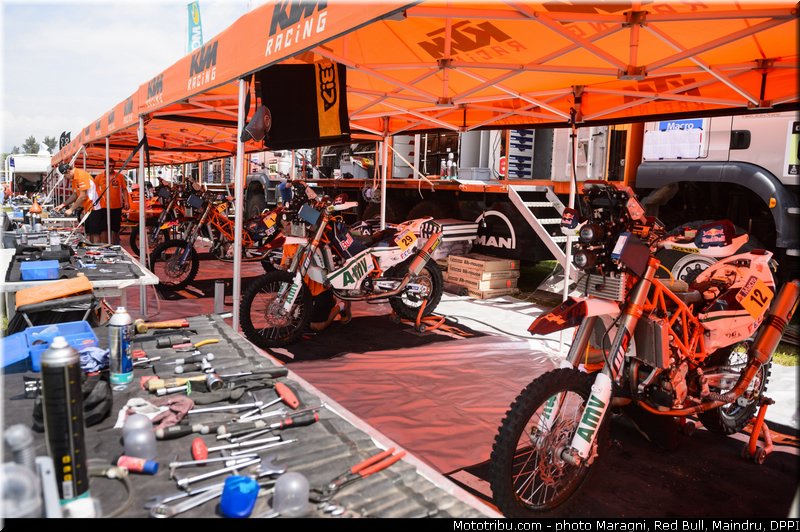 ktm_0012_dakar_2013