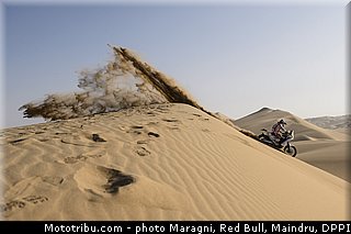 curtis_0003_dakar_2013.jpg