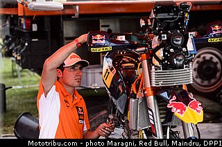 ktm_0021_dakar_2013.jpg