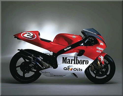 002yzr5002.jpg