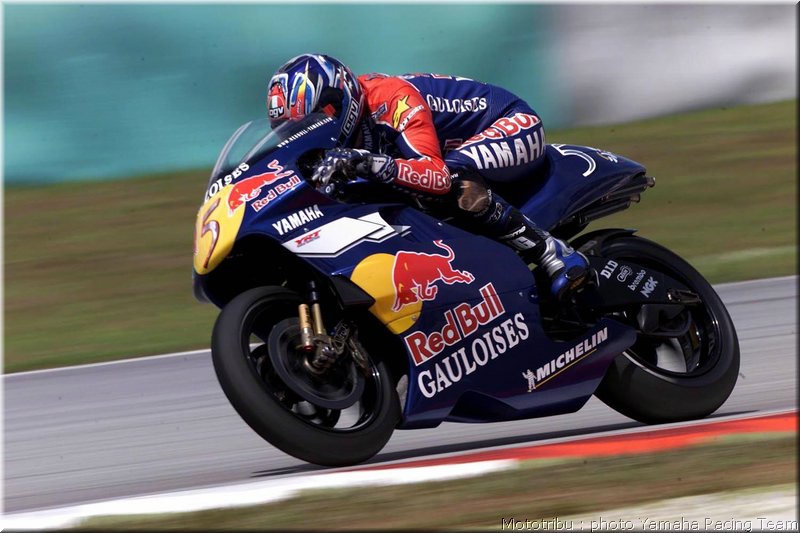 0057yamaha-mccoy2001_01