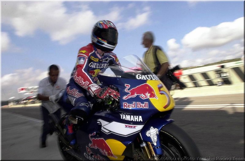 0061yamaha-mccoy2001_05