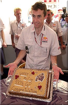 0072yamaha-mccoy2001_16.jpg