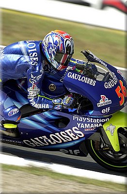 0099yamaha-nakano2001_27.jpg