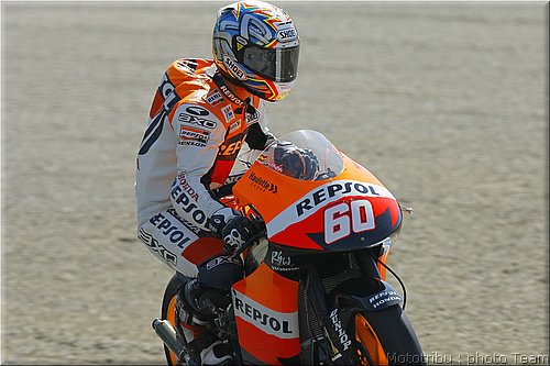 250_simon_2.jpg