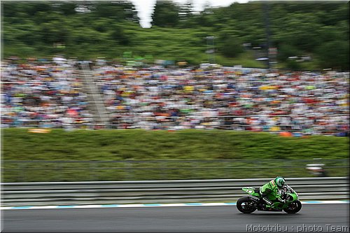 motogp_depuniet_03.jpg