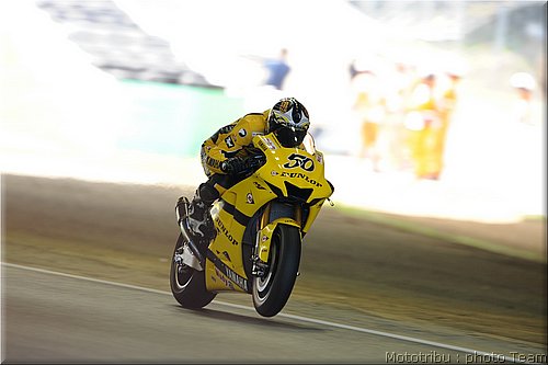motogp_guintoli_1.jpg
