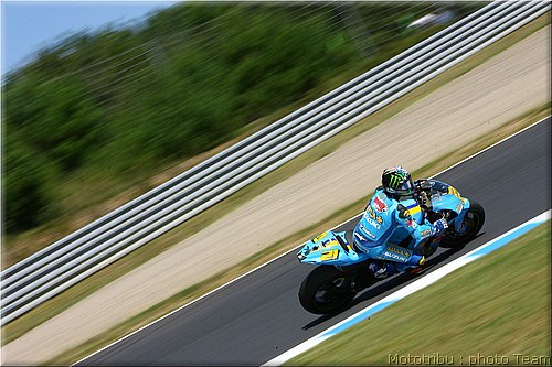 motogp_hopkins_9.jpg