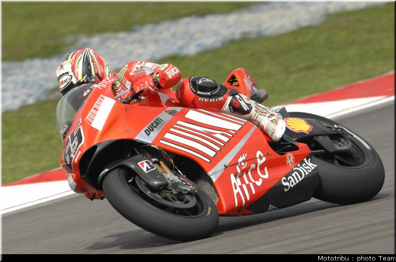 motogp_capirossi_4
