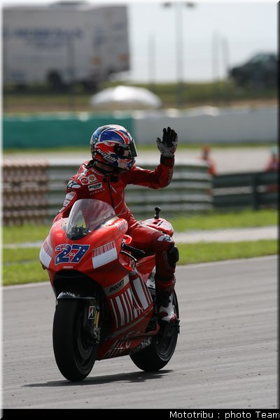 motogp_stoner_13