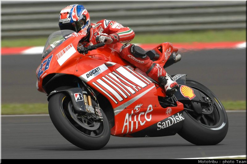 motogp_stoner_26